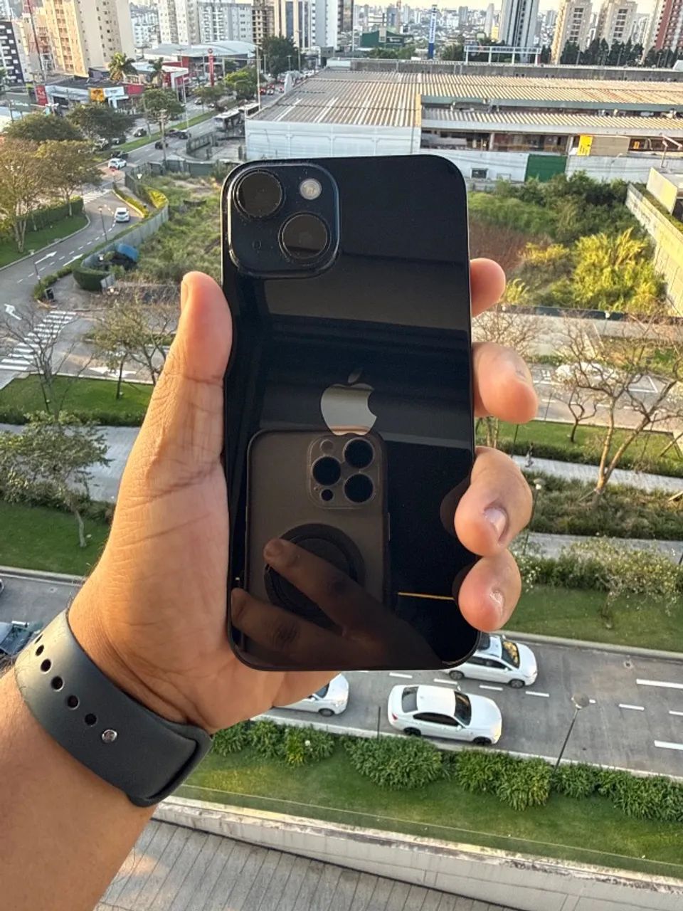 iPhone 14 Preto usado com 6 meses garantia 