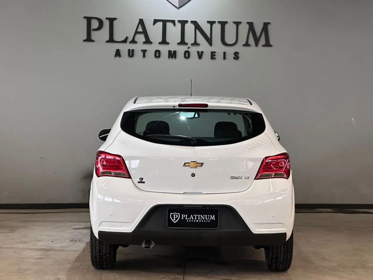 Chevrolet Onix Hatch LT 1.4 8V Flex Aut. 4P 2017 - Foto 5