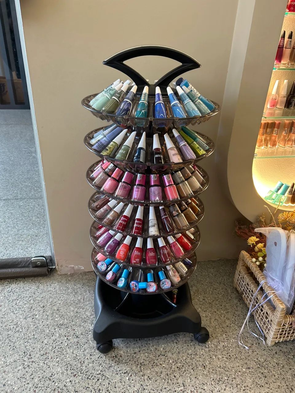 Carrinho de esmaltes