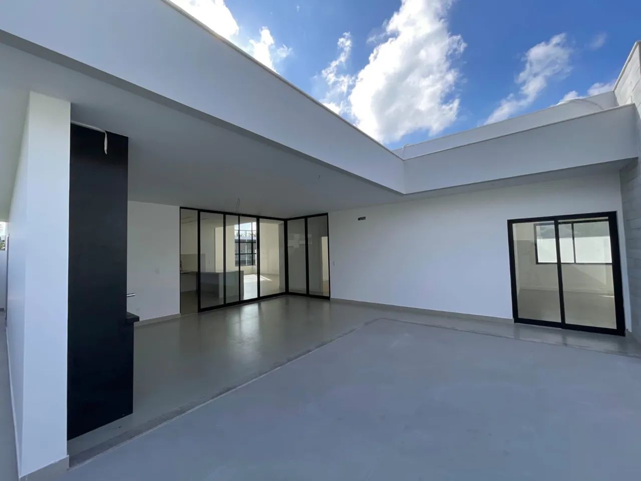 Casa Linear condomínio / R$ 1.550.000,00 - Foto 2