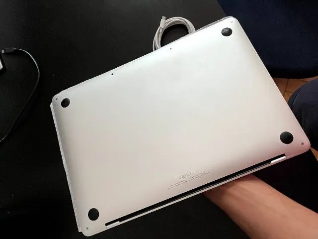 MacBook Pro M1 8-Core CPU and 8-Core GPU 13" (Late 2020) 512GB SSD - Foto 4