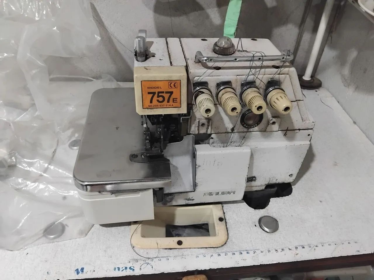 Vende se maquina de costura industrial 