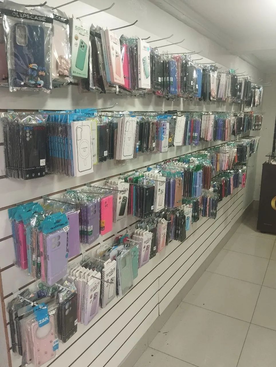 CAPAS ANDROID - VARIOS MODELOS 1096 Unidades - Foto 3