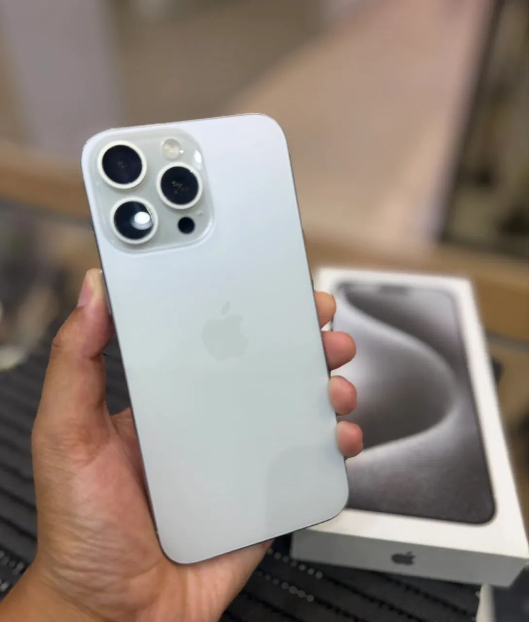 IPHONE 15 PRO MAX 256GB - SEMINOVO  - Foto 3