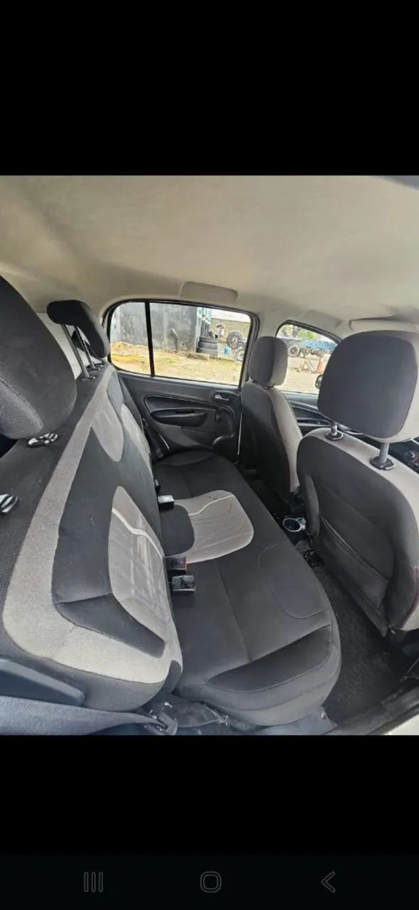 Fiat Uno WAY 1.0 Flex 6V 5P 2020 - Foto 5