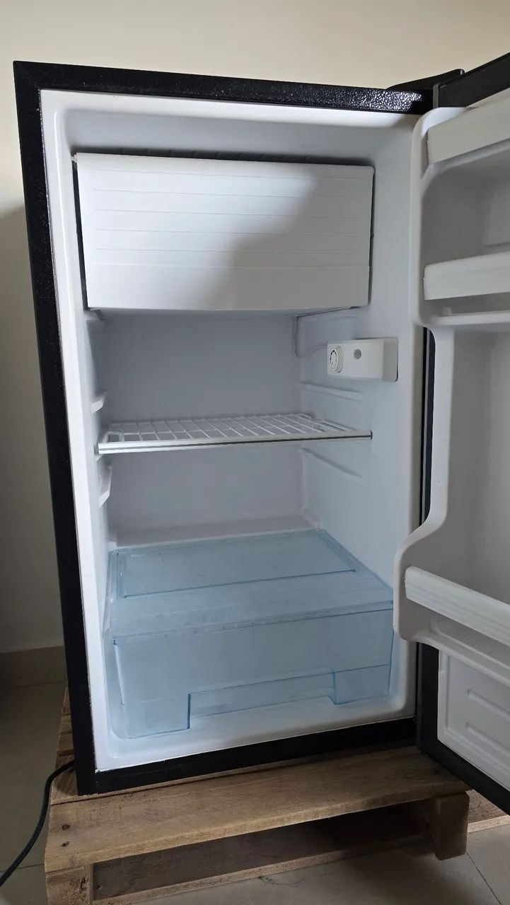Frigobar com frente em acrílico  - Foto 5