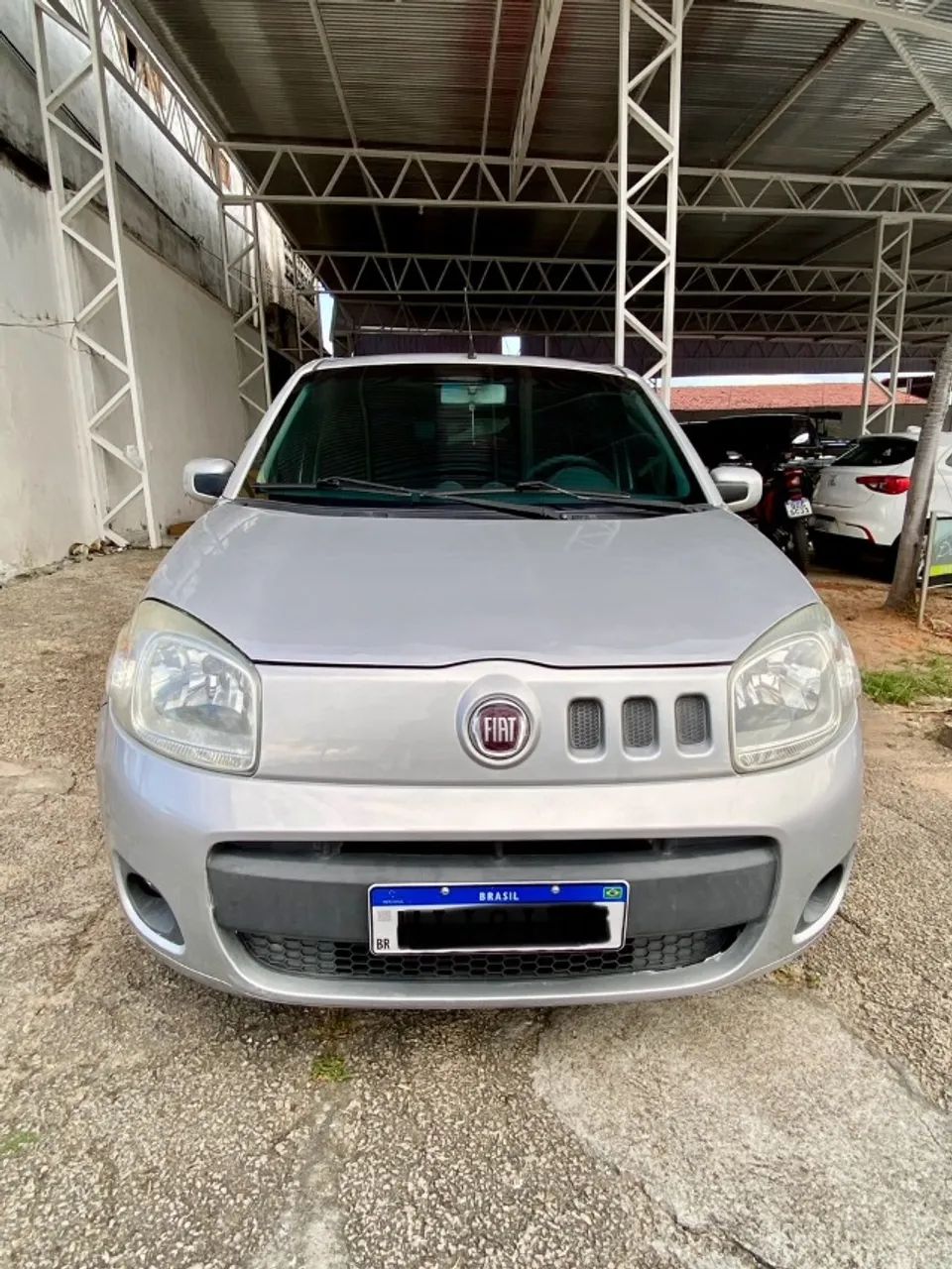 Fiat Uno UNO VIVACE 1.0 EVO Fire Flex 8V 3p 2014