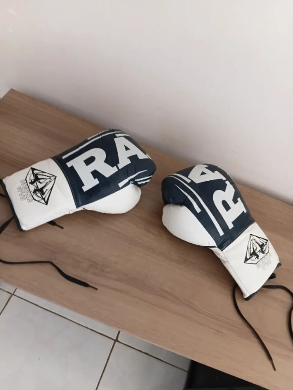 Luva de boxe / Muay thai - Foto 2