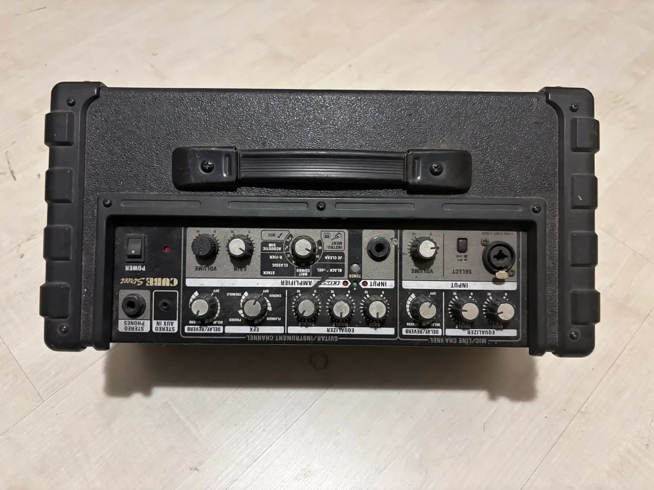 roland cube street