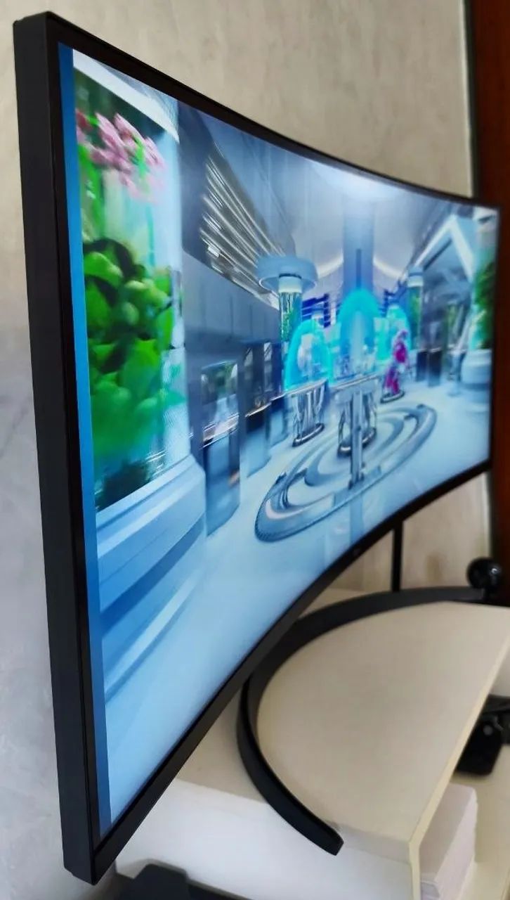 Monitor LG UltraWide Curvo 34 - WQHD - 100Hz - 21:9  - Foto 2
