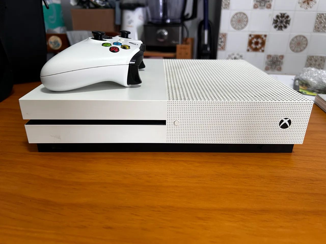 X Box One S 1T