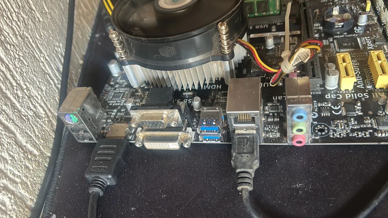 Placa mãe Asus com AMD e 16GB - Foto 2