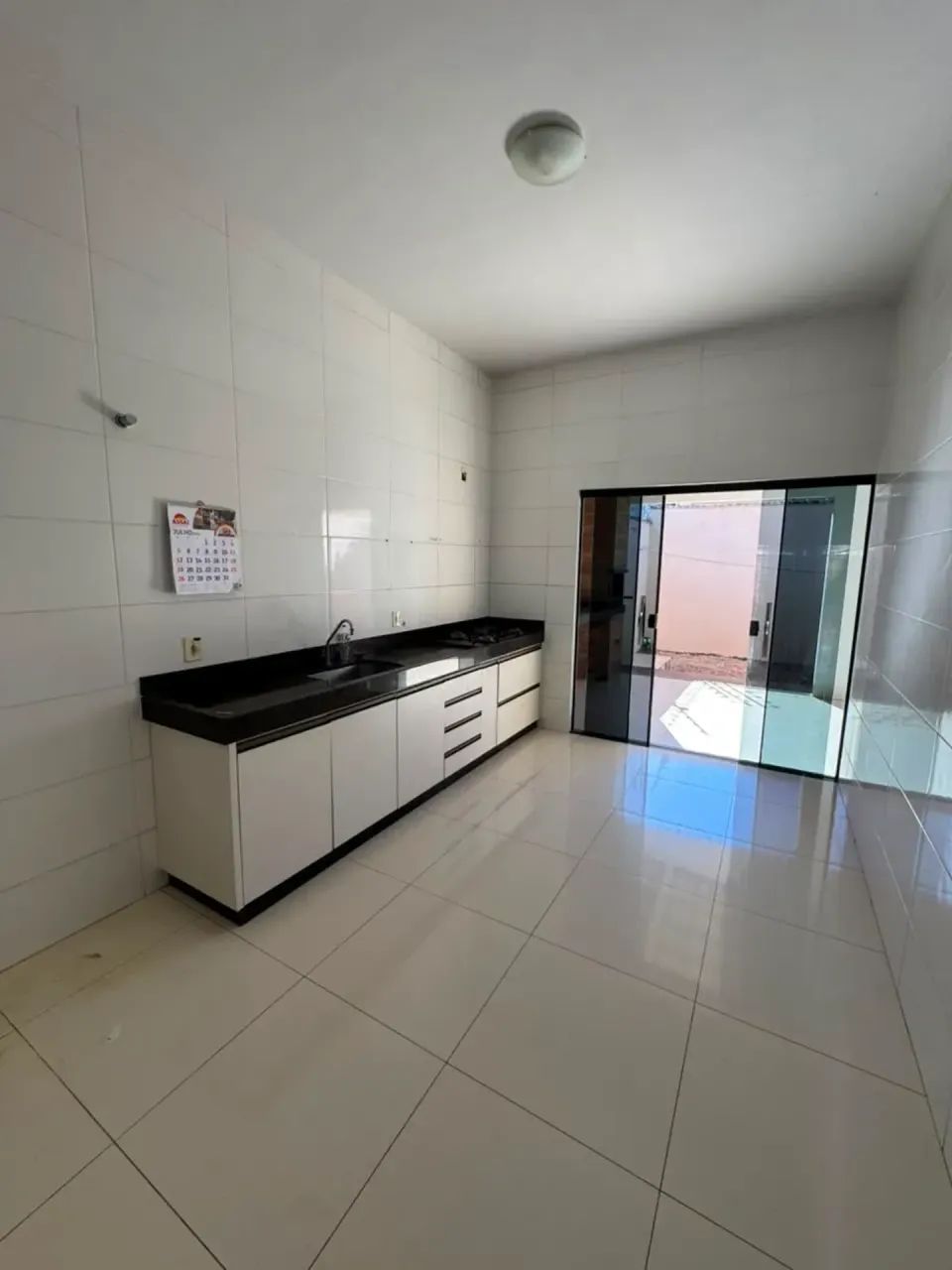 VENDO OU ALUGO CASA 3/4 , COM CHURRASQUEIRA REGIÃO SUL - Foto 2