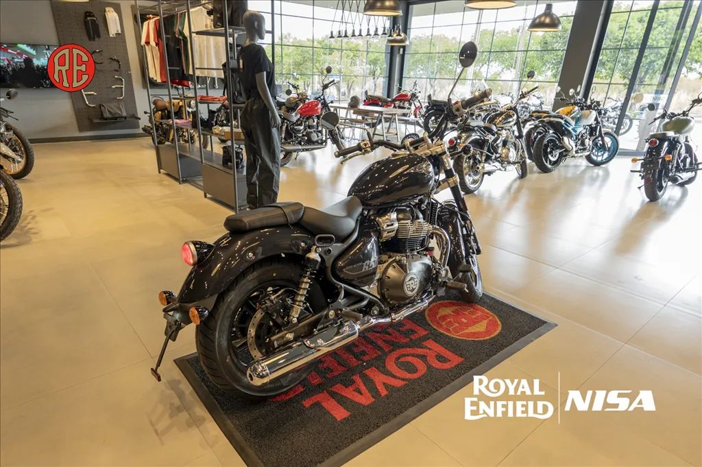 ROYAL ENFIELD METEOR 650 ASTRAL - Foto 5