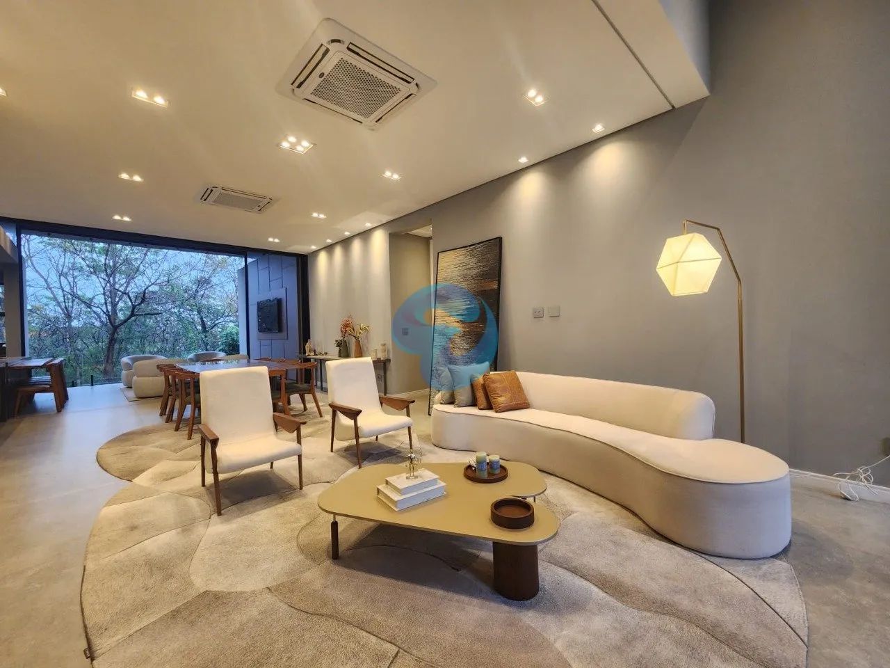 Casa de 555m² no Alphaville 1 á venda