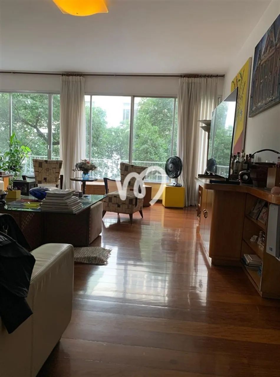 Apartamento 220m² 4 quartos sendo 1 suíte Sol da Manhã-Copacabana
