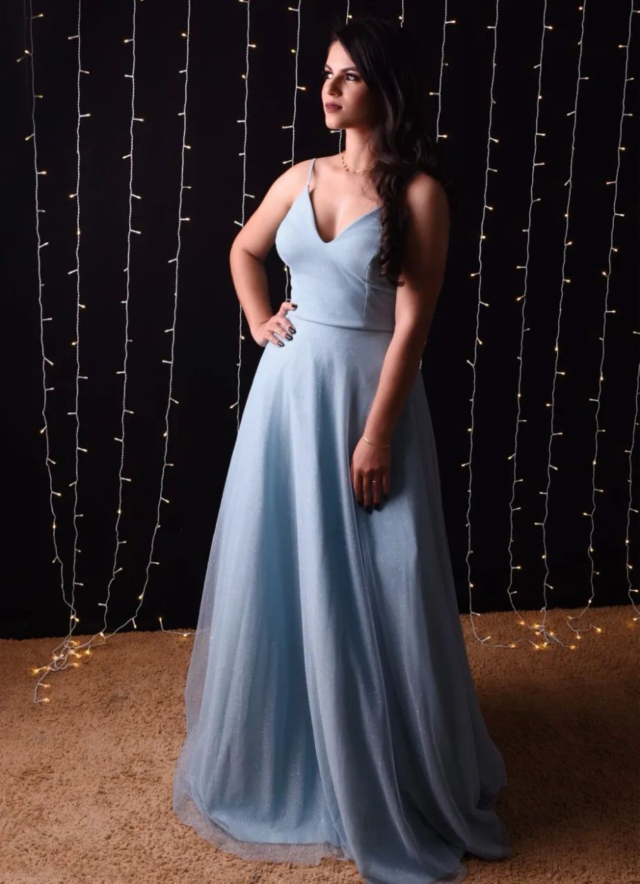 Vestido azul de gala tamanho M