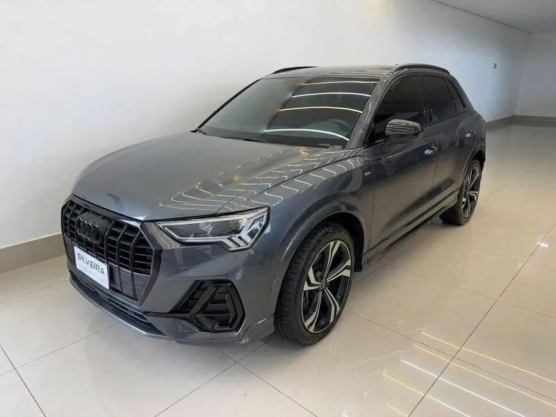 Audi Q3 Perf. Black 2.0 TFSI Tiptr. Quattro 2024