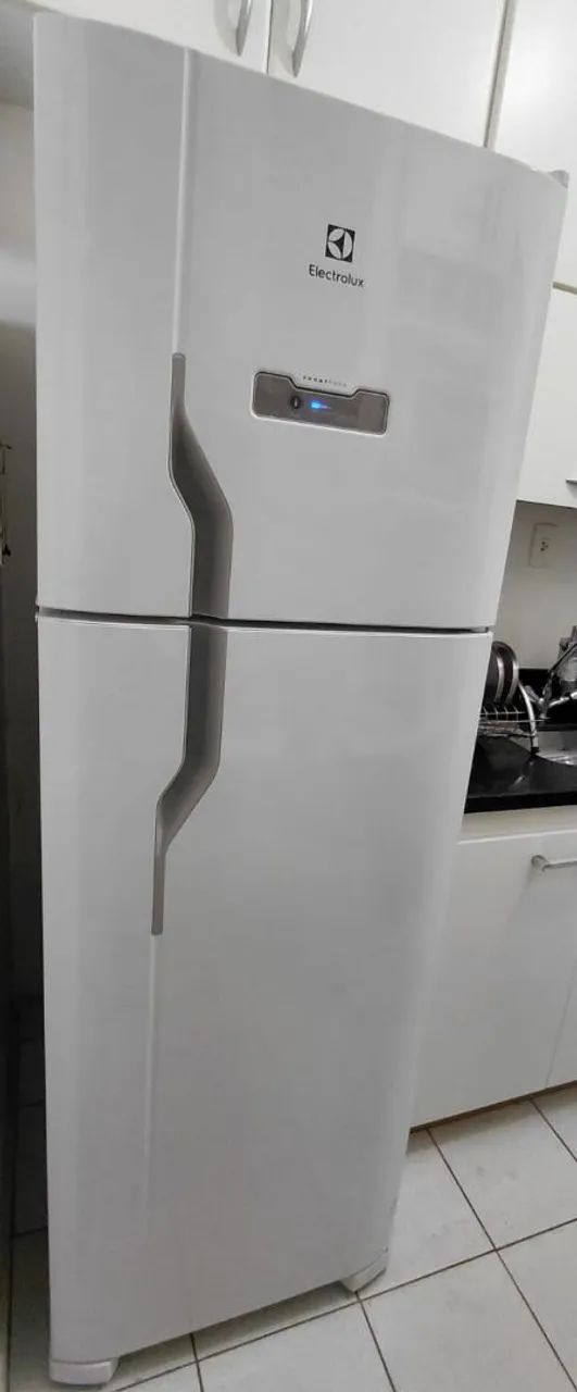 OPORTUNIDADE, NÃO PERCAM!!! VENDE-SE MÓVEIS E ELETRODOMÉSTICOS __ EXCELENTES PREÇOS__