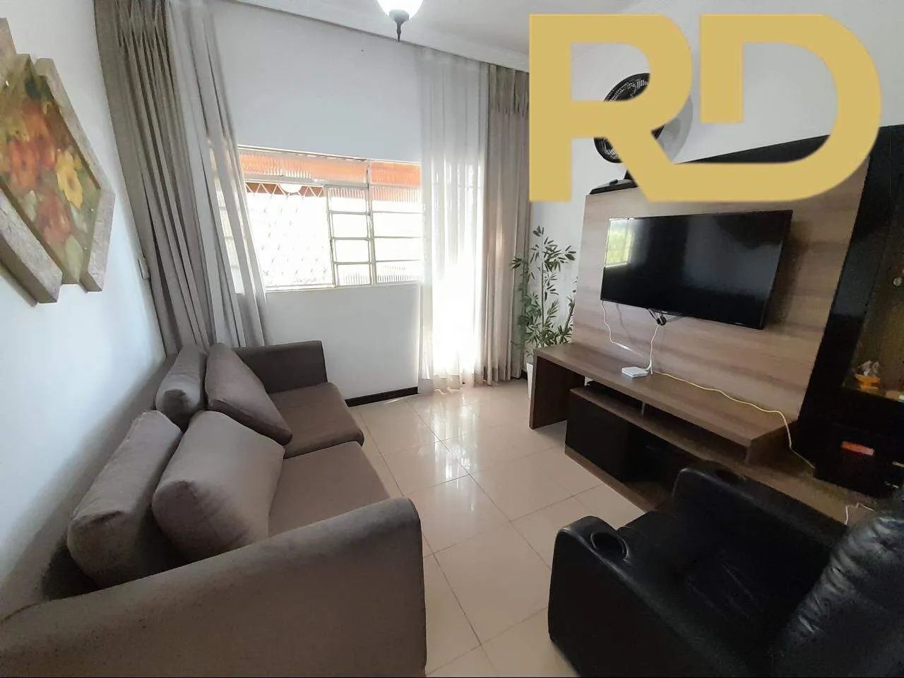 Casa à venda no bairro Esplanada - Foto 2
