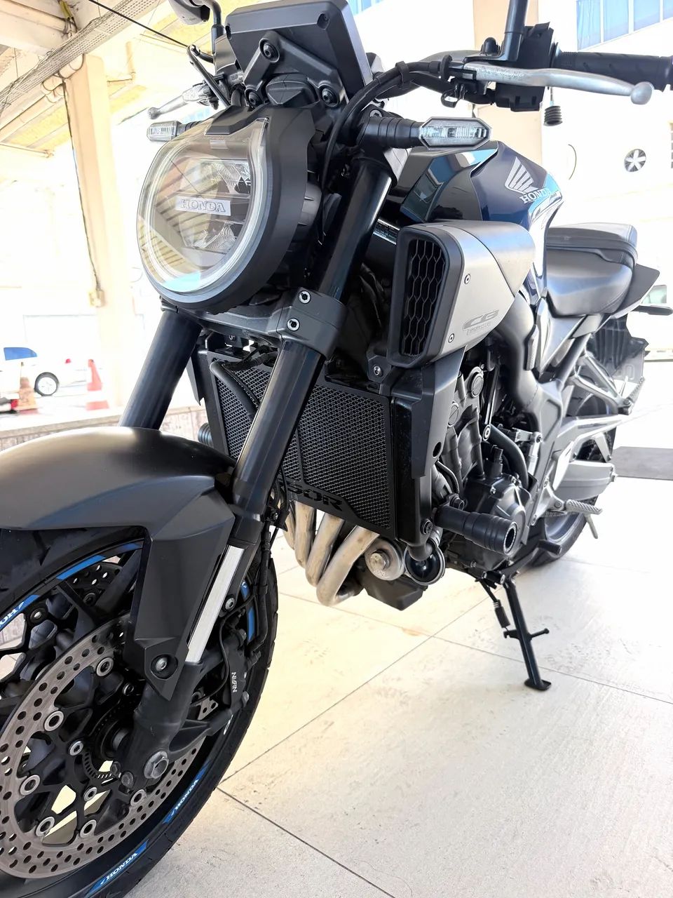 CB650R E-CLUTCH - Foto 5