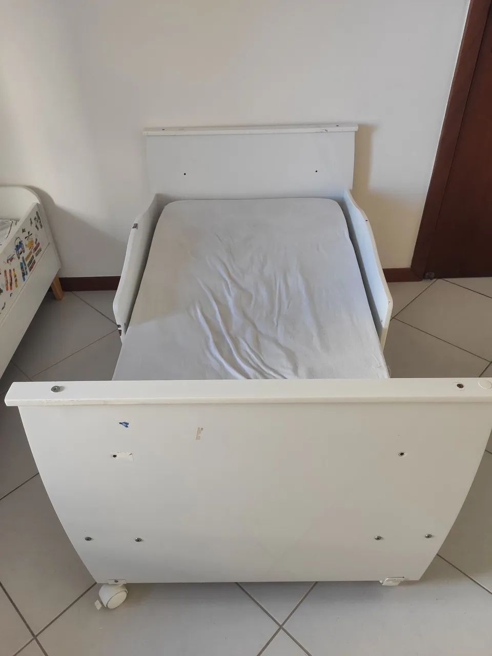 Berço e cama infantil