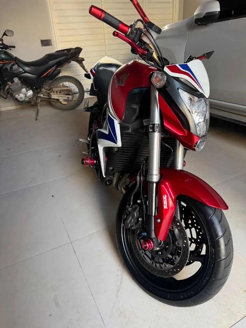 CB1000r - Foto 3