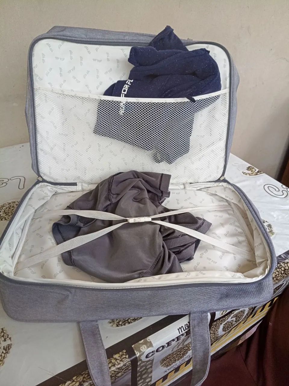 Bolsa de mao - Foto 2