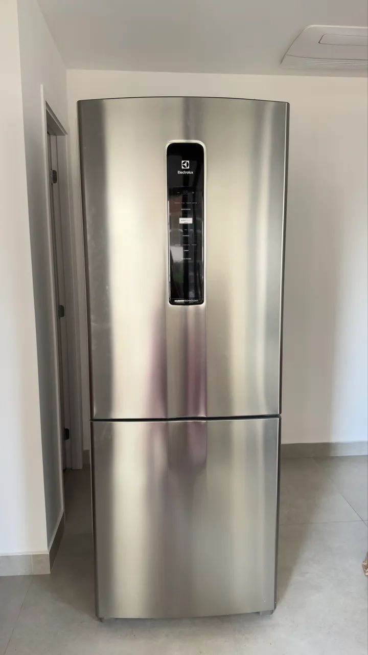 Geladeira Electrolux Inox NOVA, recém-comprada!