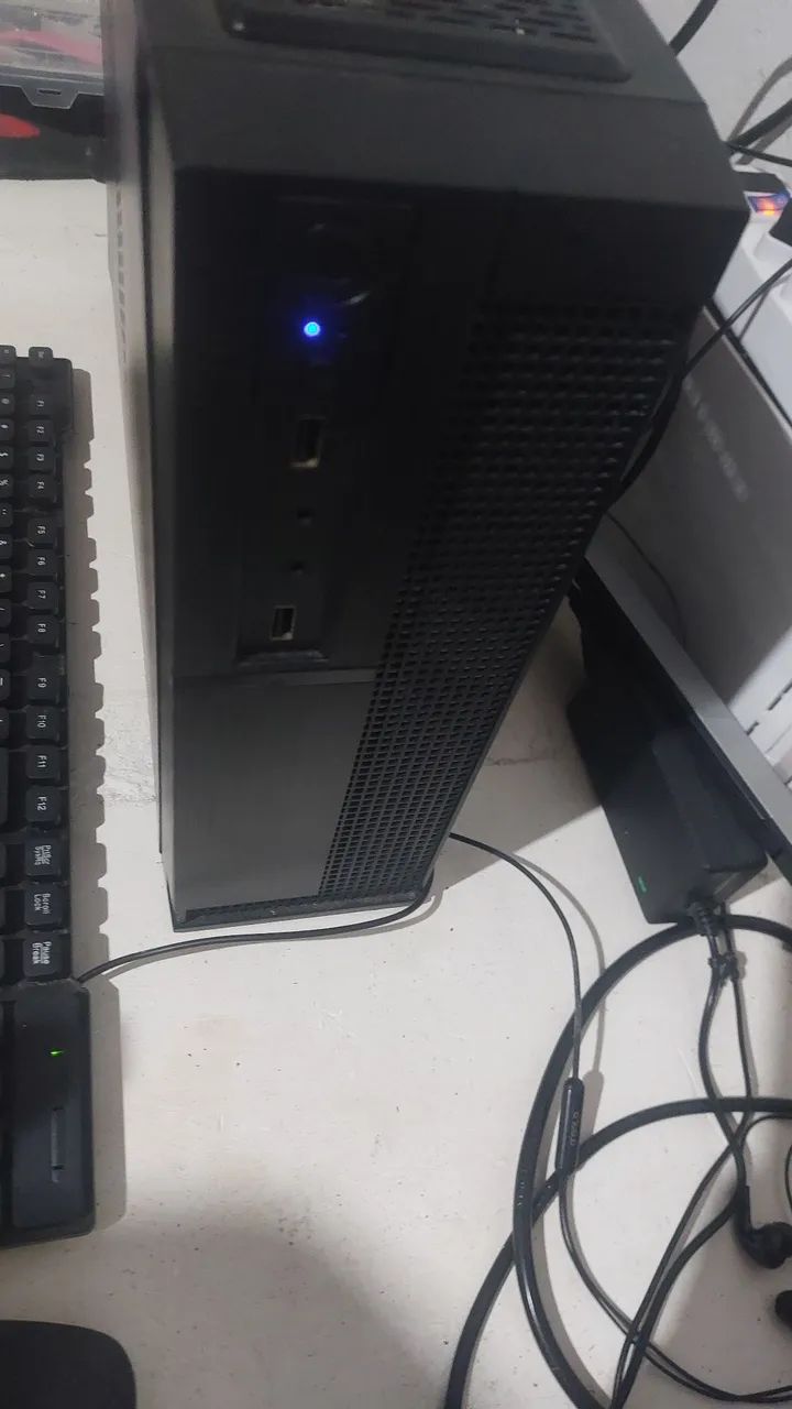 Vendo PC Icore 7 Segunda Geração com Jogos 