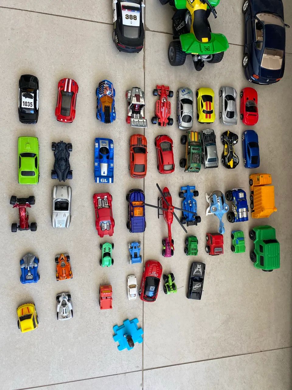 Kit de carrinhos - Foto 3