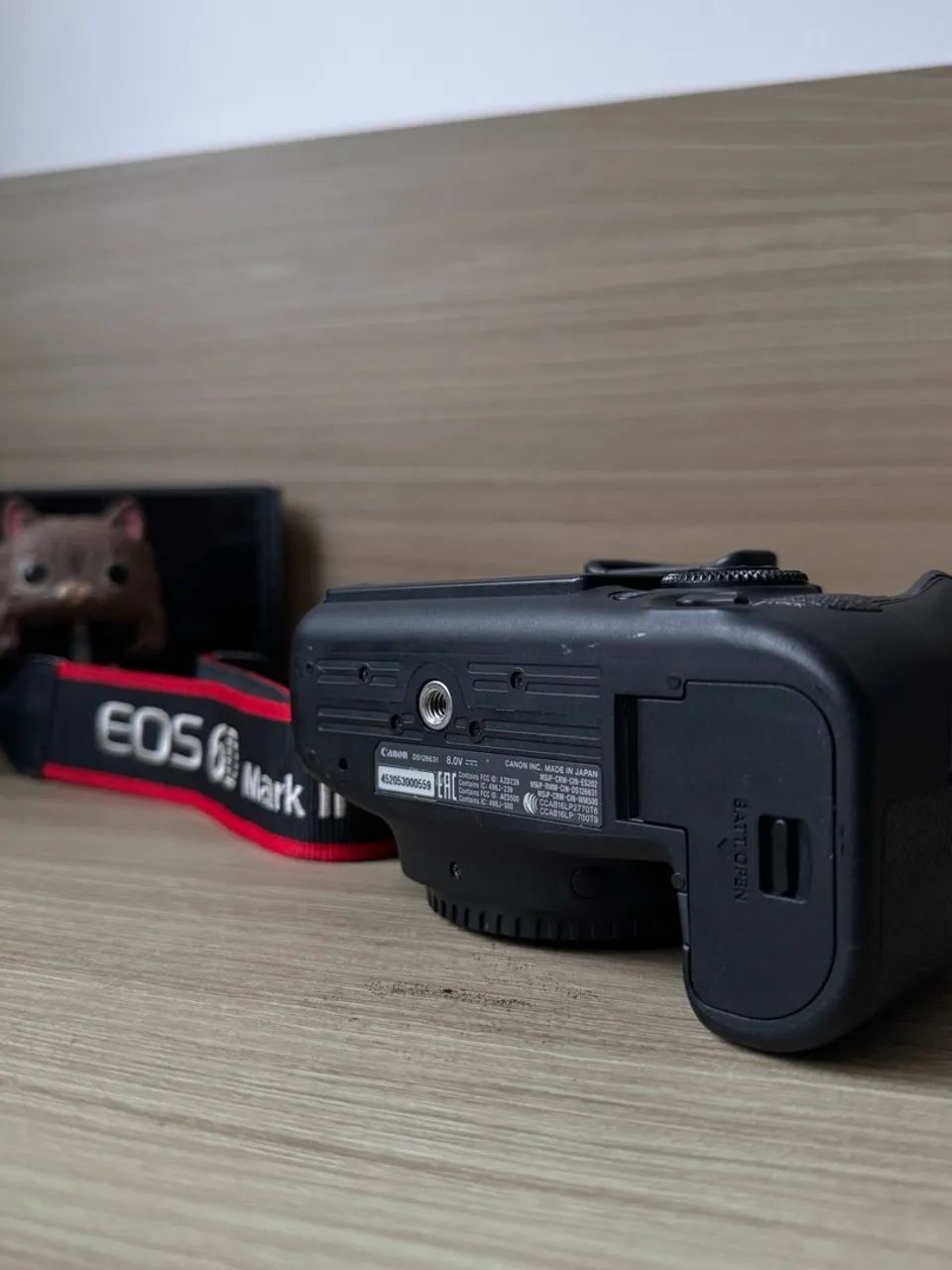 Camera DSLR Canon 6D Mark II - 38k cliques - Foto 3