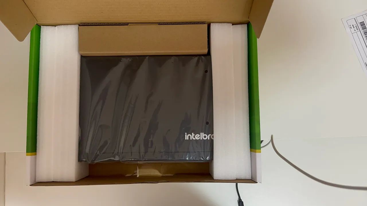 Switch Intelbras SG1002 PoE L2+ - Foto 2