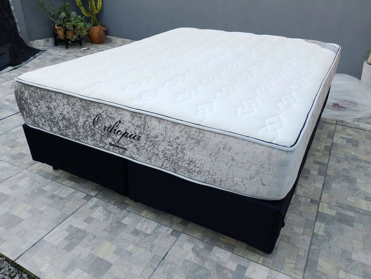 Cama Box Queen Size/colchão Ortobom Orthopur  - Foto 4