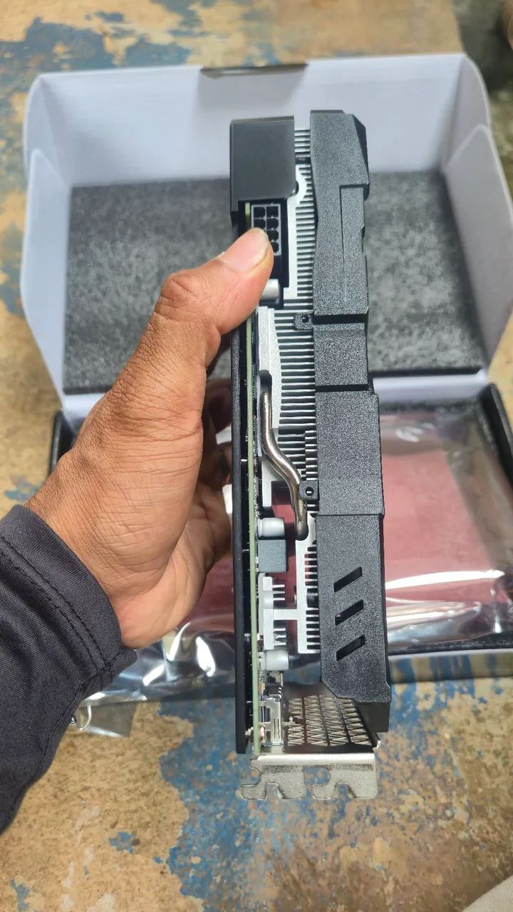 Placa de Video RX580 8GB na caixa - Foto 4