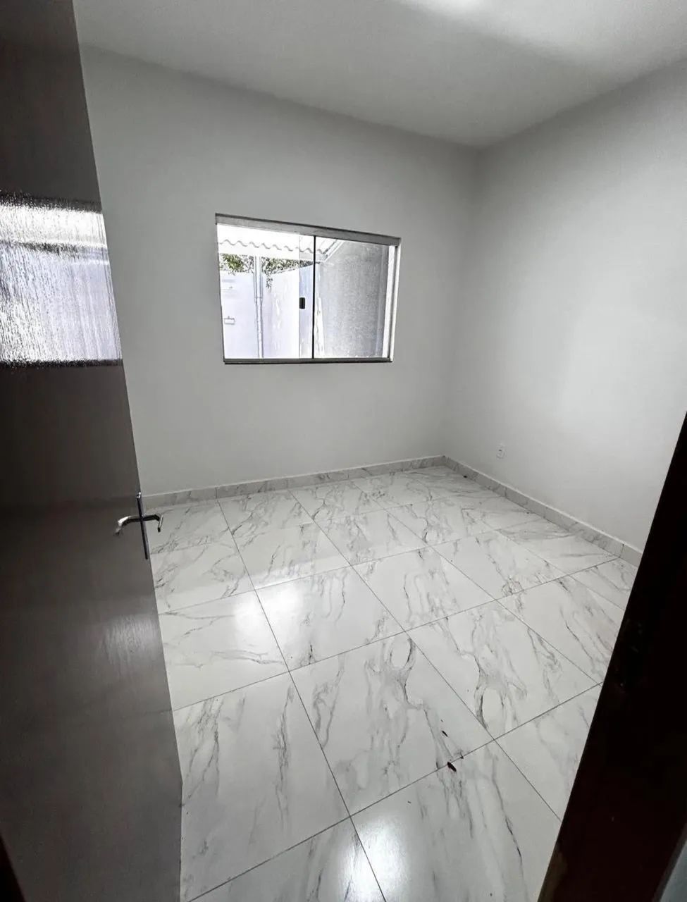 DISPONÍVEL PARA VENDA  - Foto 4