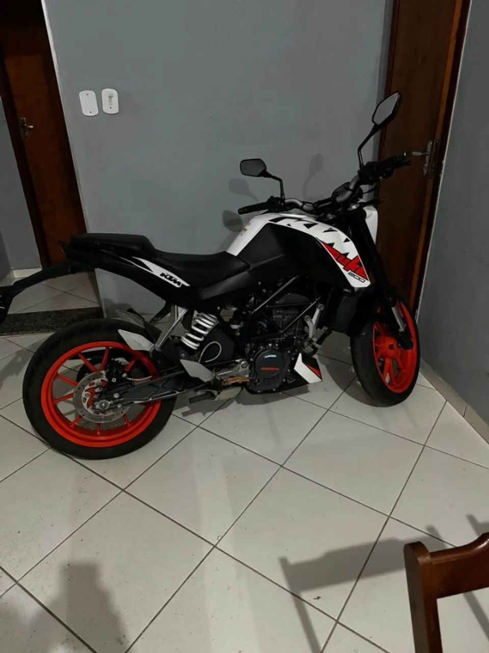 VENDO KTM DUKE 200 