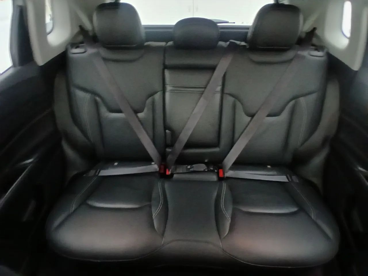 Jeep Compass LONG. T270 1.3 TB 4x2 Flex Aut., foto 18 de 18