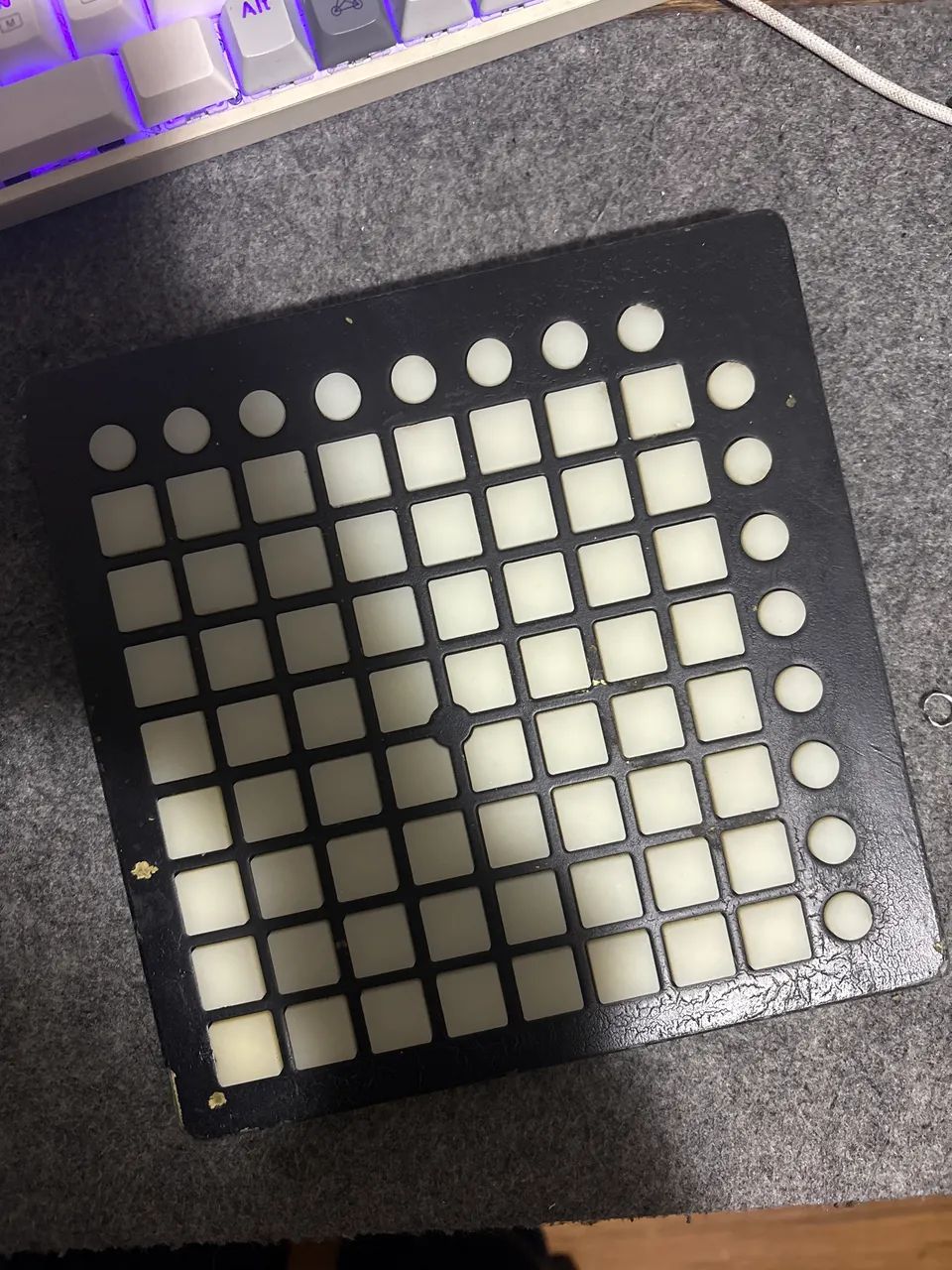 Controladora Launchpad Midi Mini MK2 Novation Ableton