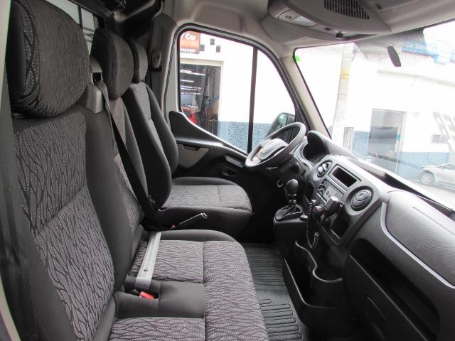 Renault Master Ambulância L2H2 2019 - Foto 10
