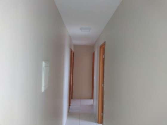 Vendo otimo apartamento com bela vista andar alto sombra 2 vagas cobertas petropolis - Foto 6