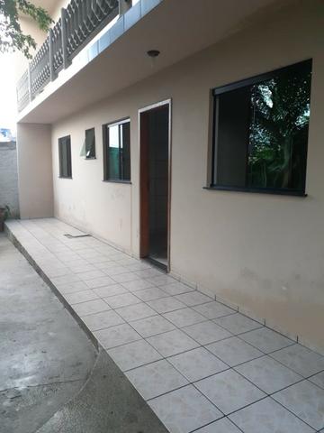 Locação de parte inferior de sobrado um quarto