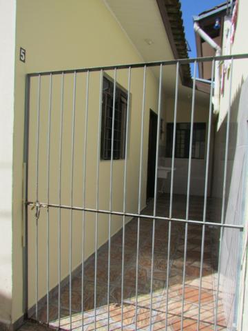 Casa 01 quarto Prox colégio Loyola - Foto 3