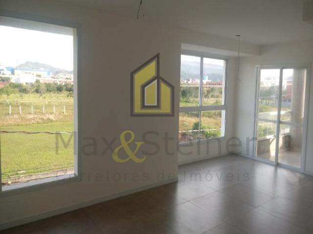 Ingleses/ A 750 metros do mar, Lindo Apto 03 dorm (01 suíte). Escriturado em Promoção! - Foto 3