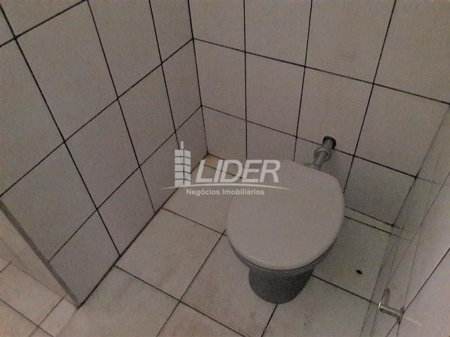 Casa para alugar com 3 dormitórios em Santa mônica, Uberlândia cod:862190 - Foto 10