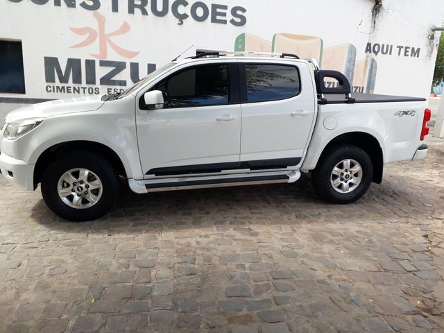 Vendo uma S10 LT extra bem conservada,2013/2013 - Foto 5