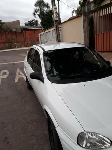 Vendo classic 2010 ar e direção - Foto 8