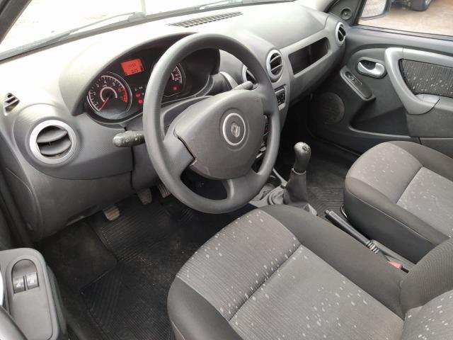 Renault Logan Expression Hi-Flex 1.0 16V 4p - Foto 7