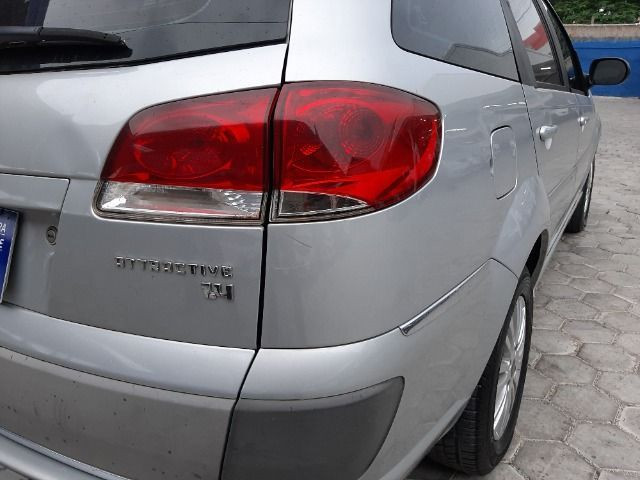 Fiat Palio Week Attrac. 1.4 - Foto 19