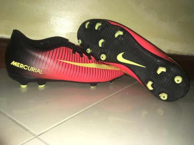 Chuteira Nike Mercurial Vortex III FG